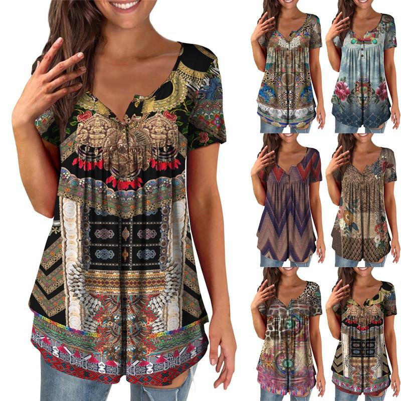 Женская повседневная футболка с коротким рукавом и V-образным вырезом, топ на пуговицах с градиентной технологией и принтом 
Женская повседневная футболка с коротким рукавом и V-образным вырезом, топ на пуговицах с градиентной технологией и принтом