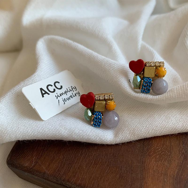 Korean Niche Color Block Crystal Earrings, Luxury Retro Contrast Color Stud Earrings for Women
Korean Niche Color Block Crystal Earrings, Luxury Retro Contrast Color Stud Earrings for Women