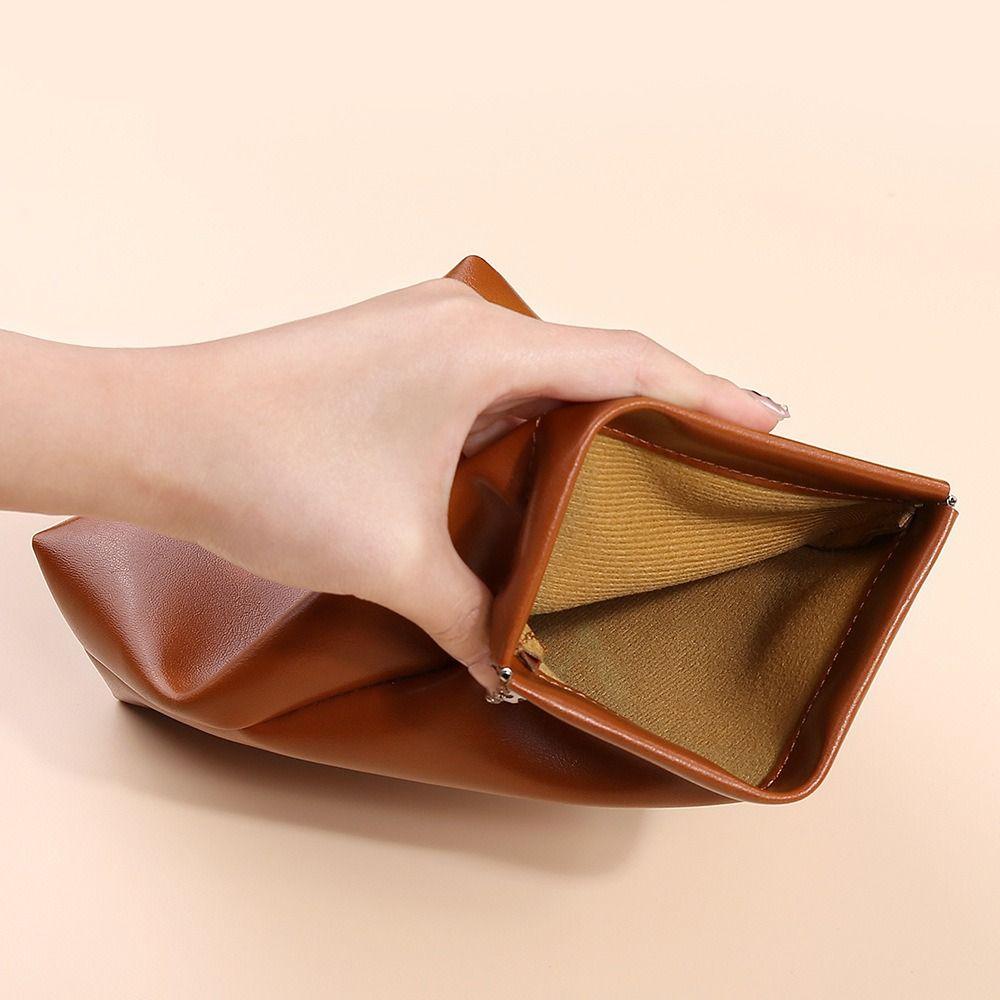 Storage Bag Makeup Case Women Storage Bag Leaf Spring Bag Lipstick Cosmetic Bag Travel Makeup Bag коричневый
Storage Bag Makeup Case Women Storage Bag Leaf Spring Bag Lipstick Cosmetic Bag Travel Makeup Bag коричневый