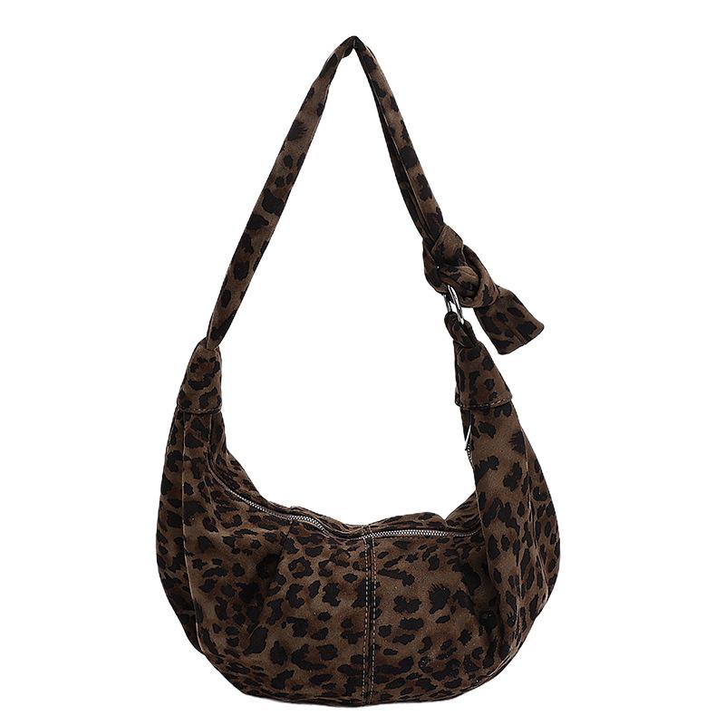 Women s bag messenger bag new fashion single shoulder women s large capacity leisure commuter student class women s bag чорний
Women s bag messenger bag new fashion single shoulder women s large capacity leisure commuter student class women s bag чорний