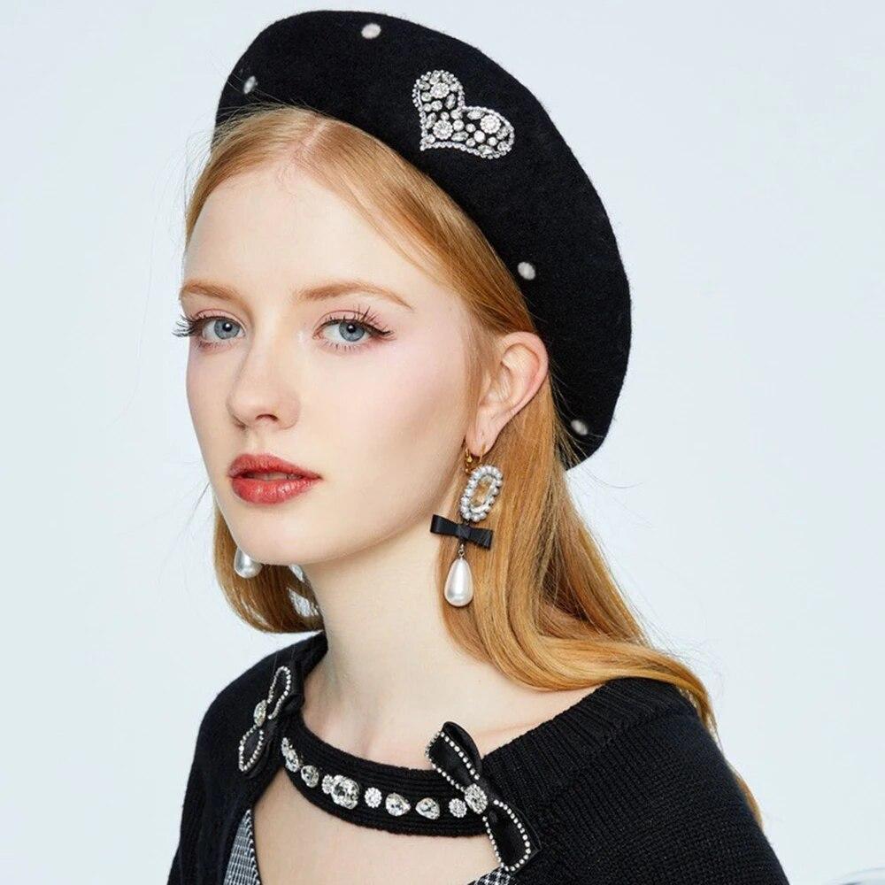 Luxury Diamonds Heart Berets for Women Winter Warm Beanies Hat French Vintage Wool Painter Cap
Luxury Diamonds Heart Berets for Women Winter Warm Beanies Hat French Vintage Wool Painter Cap