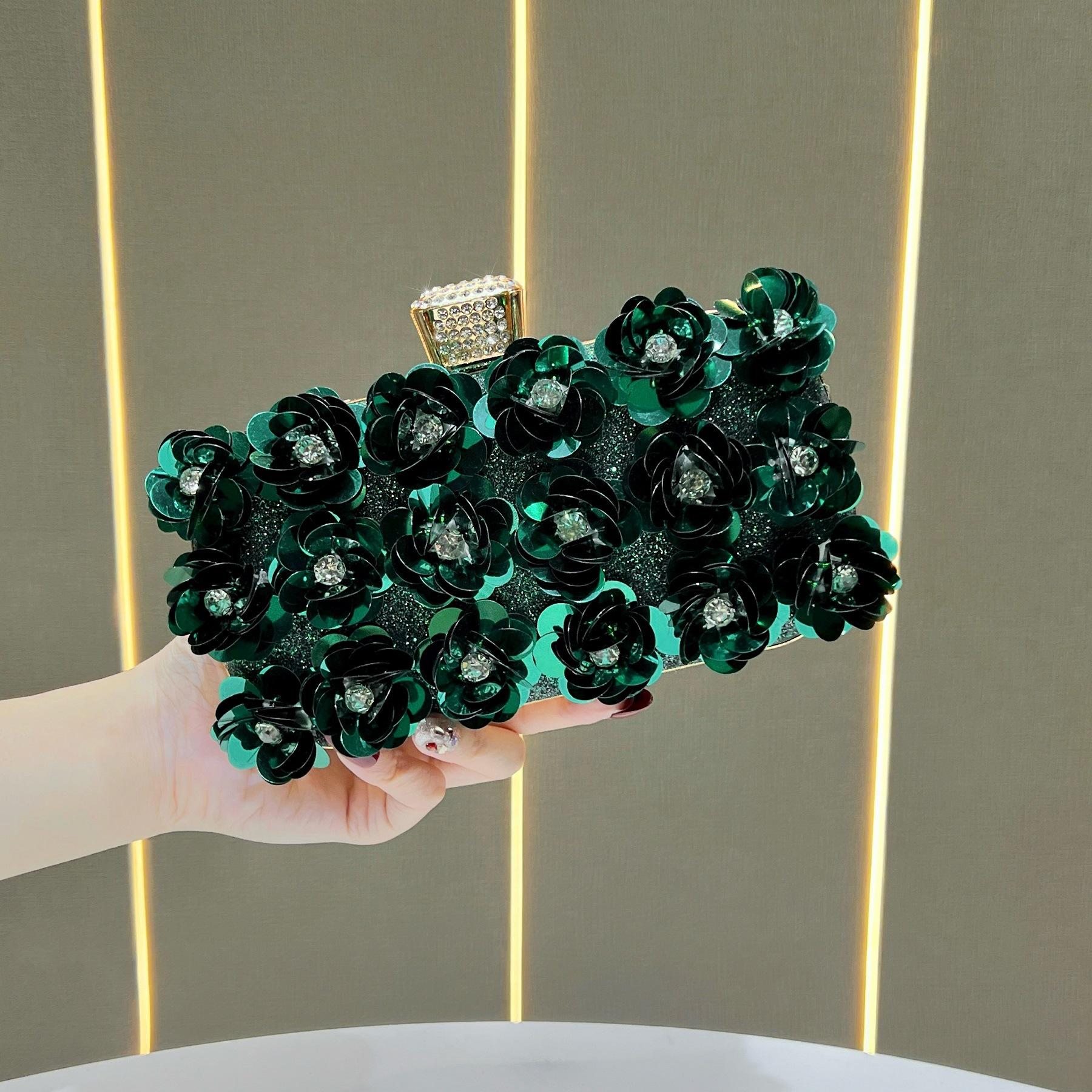 Women s Sparkly Rhinestone Clutch with Chains Glitter Evening Handbag Purse Shoulder Bag for Wedding Party Prom Crossbody Evening Bags for Women one size
Women s Sparkly Rhinestone Clutch with Chains Glitter Evening Handbag Purse Shoulder Bag for Wedding Party Prom Crossbody Evening Bags for Women one size