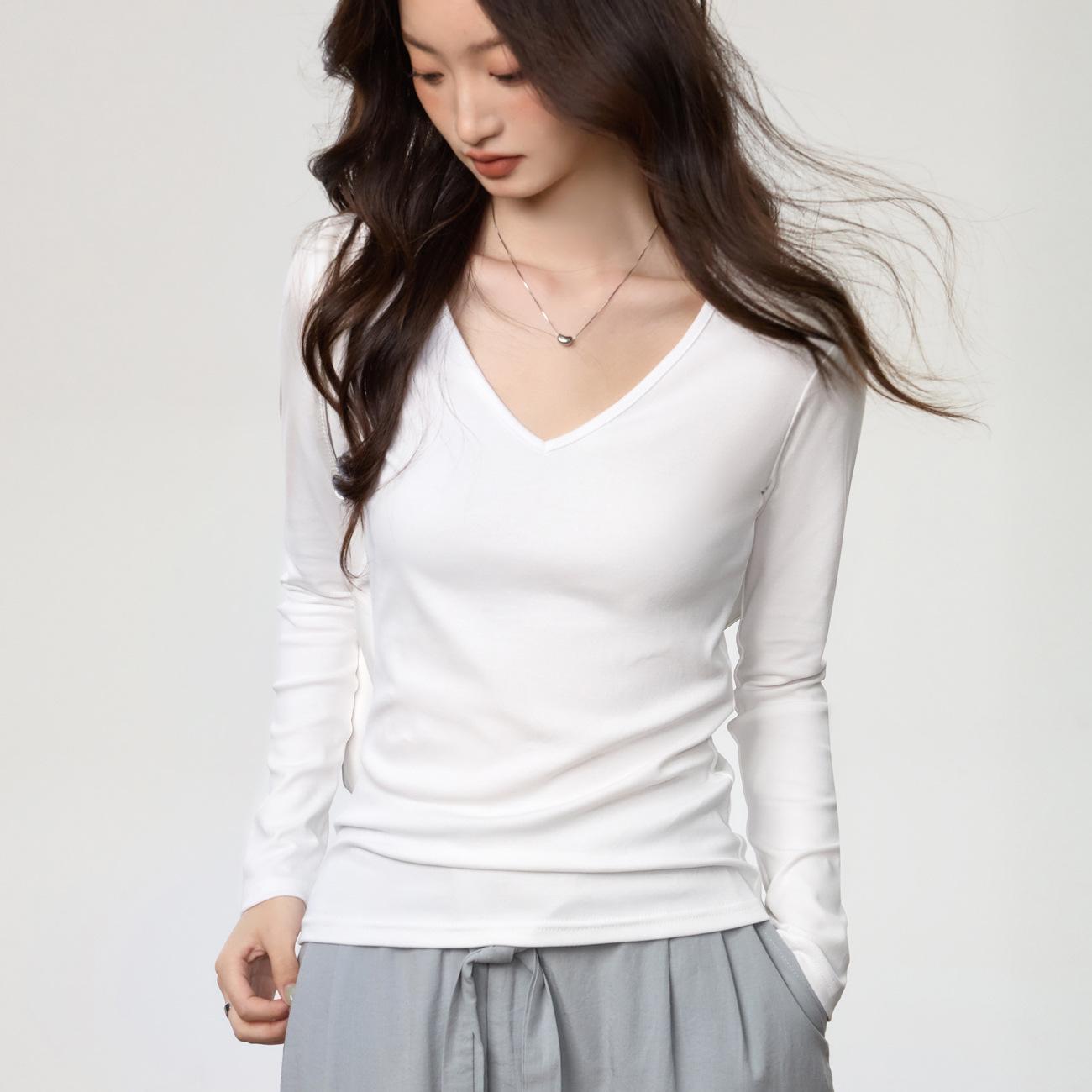 Women s Slimming V-Neck Long Sleeve T-Shirt - Soft, Skin-Friendly, Pure 40s Combed Cotton Base Layer XXL
Women s Slimming V-Neck Long Sleeve T-Shirt - Soft, Skin-Friendly, Pure 40s Combed Cotton Base Layer XXL