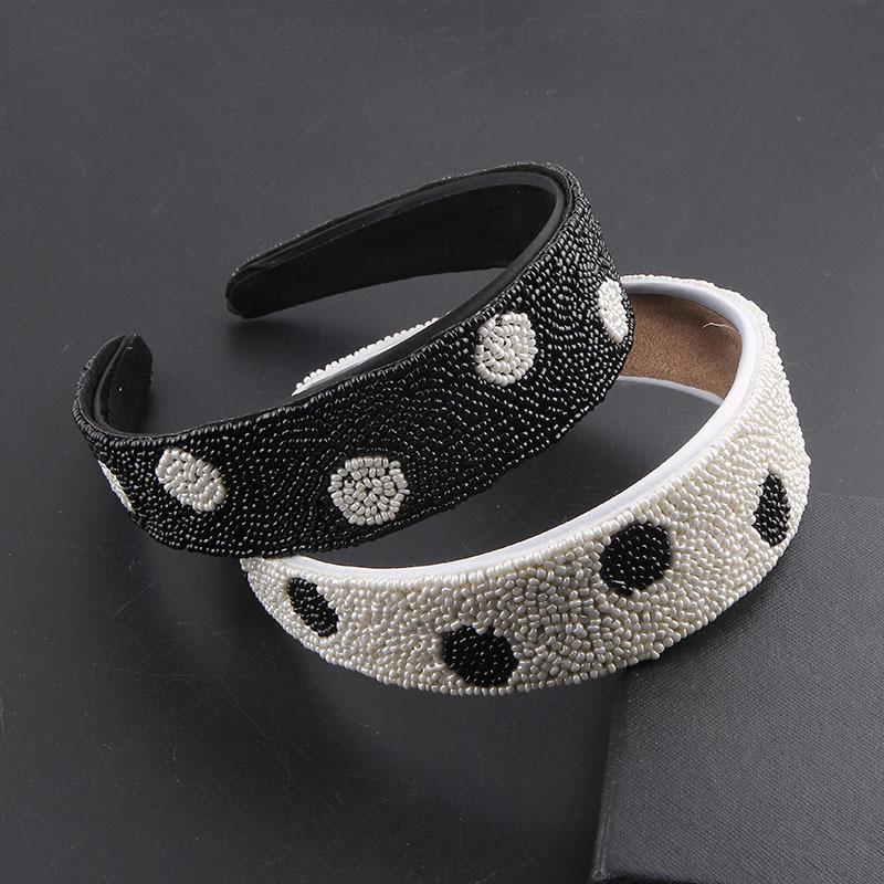 European/American Baroque Crystal Pearl Hand-Stitched Wide-Brimmed Headband Hair Clip
European/American Baroque Crystal Pearl Hand-Stitched Wide-Brimmed Headband Hair Clip