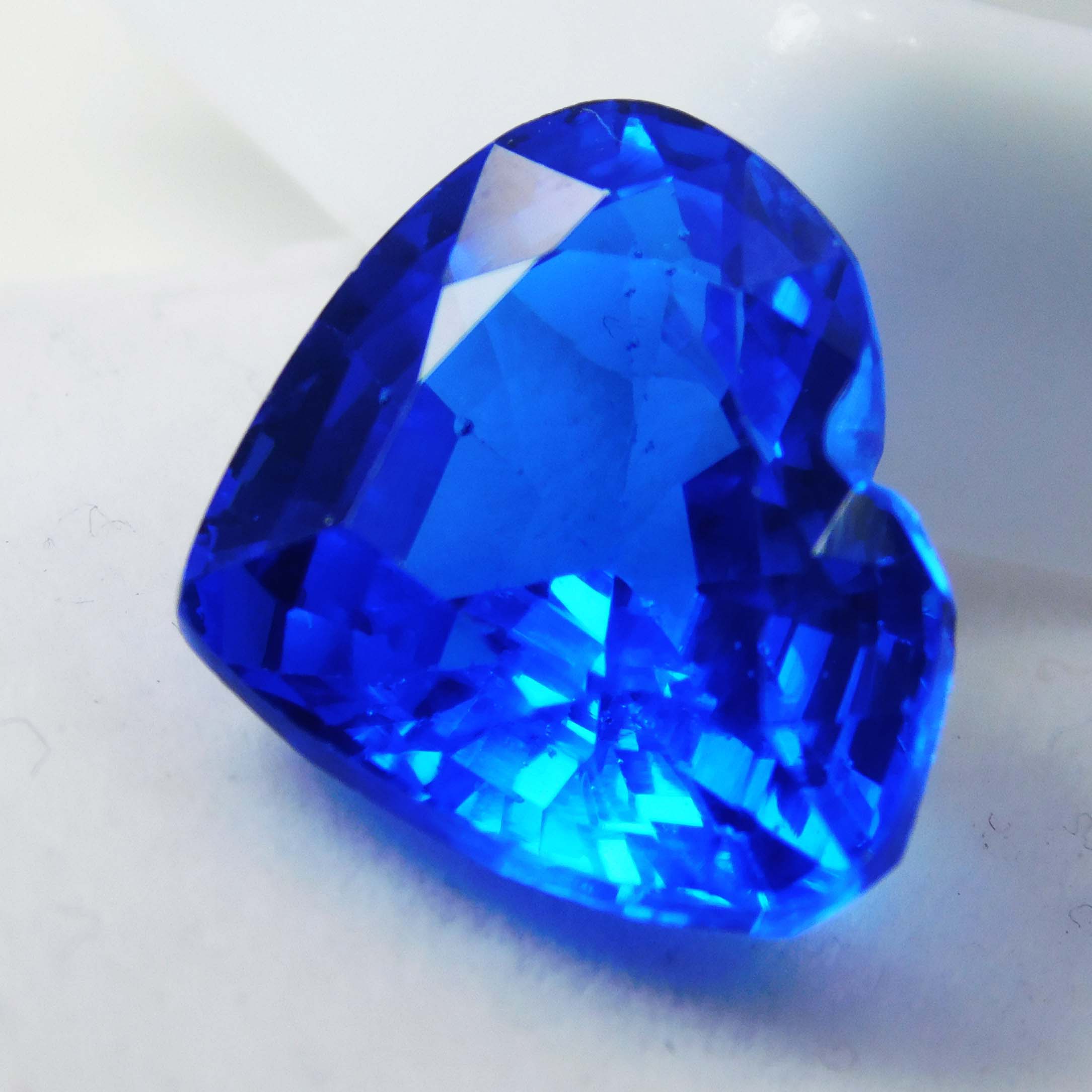 9 Ct CERTIFIED Natural Blue TANZANITE Heart Shape Jewelry Grade Loose Gemstone 14.2 mm Approx. синій
9 Ct CERTIFIED Natural Blue TANZANITE Heart Shape Jewelry Grade Loose Gemstone 14.2 mm Approx. синій