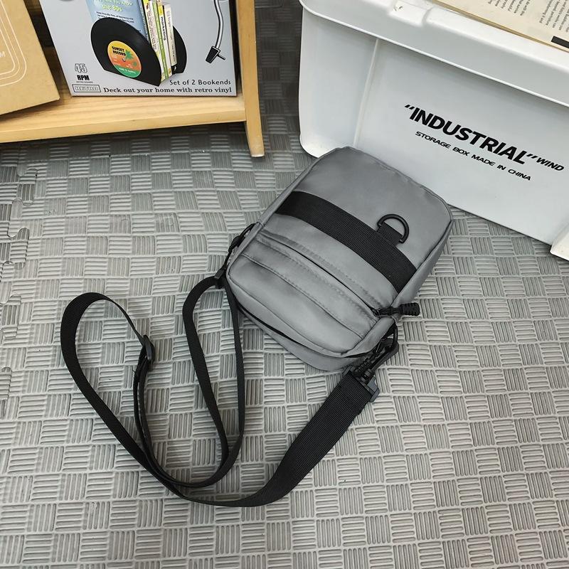 Trendy Brand Small Satchel Women S Functional Tooling Crossbody Small Square Bag Mobile Phone Bag Shoulder Bag Men S Outdoor Small Backpack серый
Trendy Brand Small Satchel Women S Functional Tooling Crossbody Small Square Bag Mobile Phone Bag Shoulder Bag Men S Outdoor Small Backpack серый