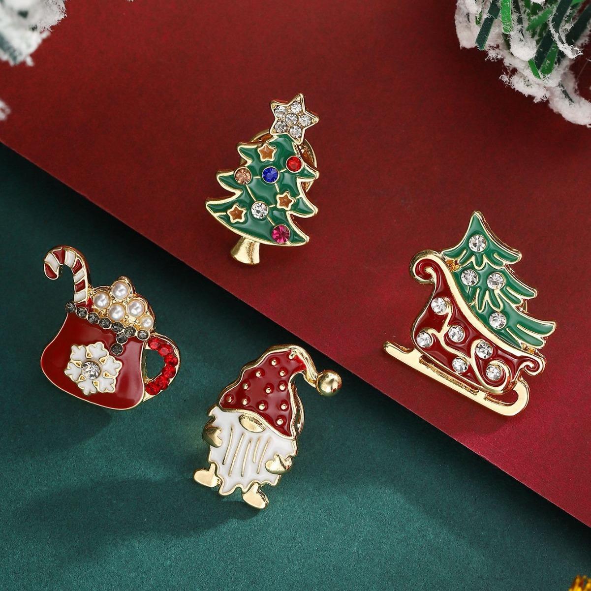 4pcs Christmas Alloy Brooches - Adorned Cute Pin Collection - Festive Holiday Party Accessories & Year-Round Wear for Womens
4pcs Christmas Alloy Brooches - Adorned Cute Pin Collection - Festive Holiday Party Accessories & Year-Round Wear for Womens