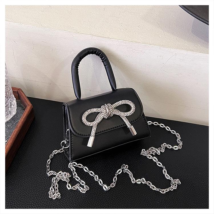 PU Leather Flap Crossbody Bags for Women Bow Design Solid Color Mini Shoulder Bag Fashi Female Chain Purse and Handbags Female чёрный
PU Leather Flap Crossbody Bags for Women Bow Design Solid Color Mini Shoulder Bag Fashi Female Chain Purse and Handbags Female чёрный