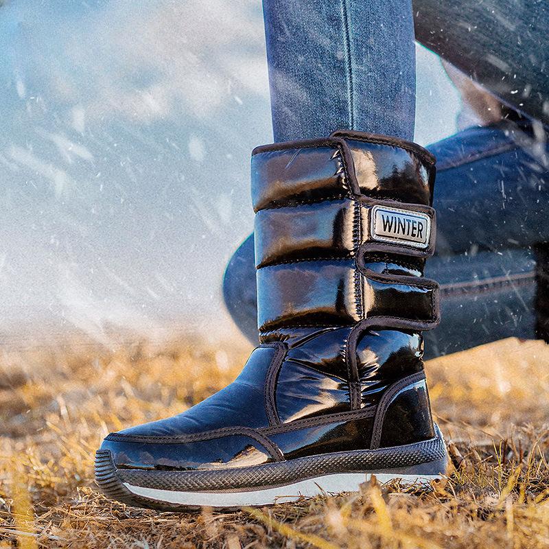 Обувь из плотного хлопка. Зимние теплые женские нескользящие зимние ботинки до середины икры на флисовой подкладке. 
Обувь из плотного хлопка. Зимние теплые женские нескользящие зимние ботинки до середины икры на флисовой подкладке.