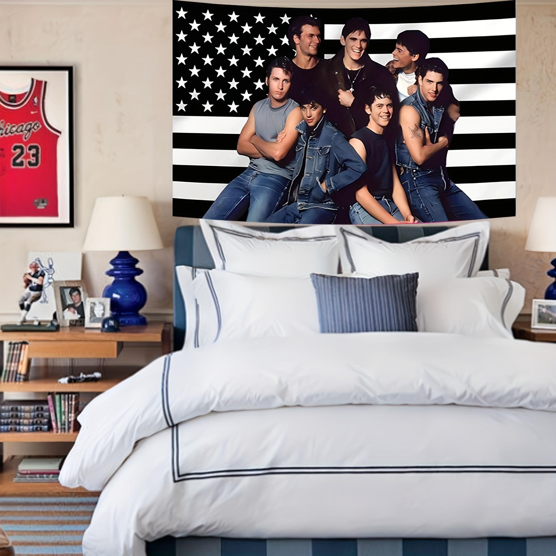 1pc OOutsider Themed 2D Printed Decorative Flag Black White Character Illustrations Indoor Outdoor Wall Decor for Living Room 74x94cm(29x37in)
1pc OOutsider Themed 2D Printed Decorative Flag Black White Character Illustrations Indoor Outdoor Wall Decor for Living Room 74x94cm(29x37in)