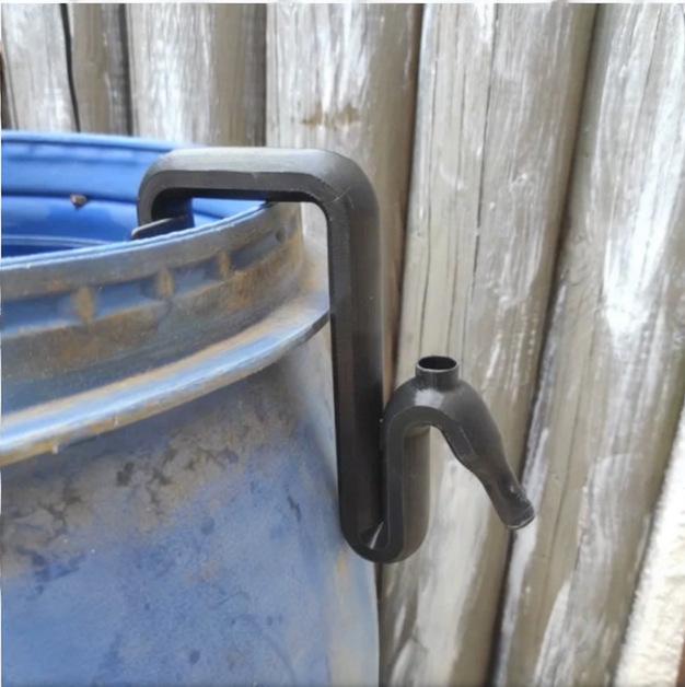 3D Printed Outdoor Overflow Hose & Bracket for Water Buckets сірий колір
3D Printed Outdoor Overflow Hose & Bracket for Water Buckets сірий колір