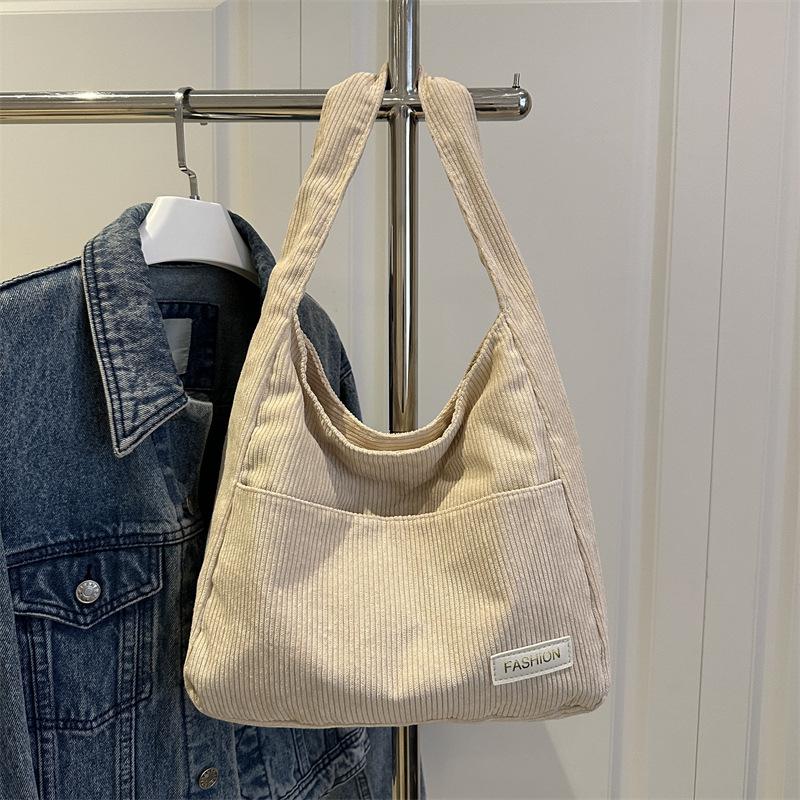 New Trendy Corduroy Top Handle Bag Women Large Capacity Shoulder Bag Fashi Casual Texture Versatile Crossbody Commuting Bag
New Trendy Corduroy Top Handle Bag Women Large Capacity Shoulder Bag Fashi Casual Texture Versatile Crossbody Commuting Bag