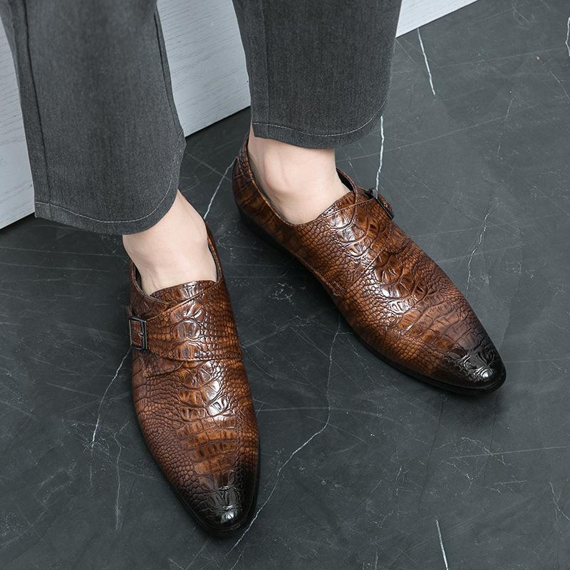 Men s shoes 47 large size new casual leather shoes fashion Chelsea crocodile pattern leather shoes trend pointed wedding shoes 38
Men s shoes 47 large size new casual leather shoes fashion Chelsea crocodile pattern leather shoes trend pointed wedding shoes 38