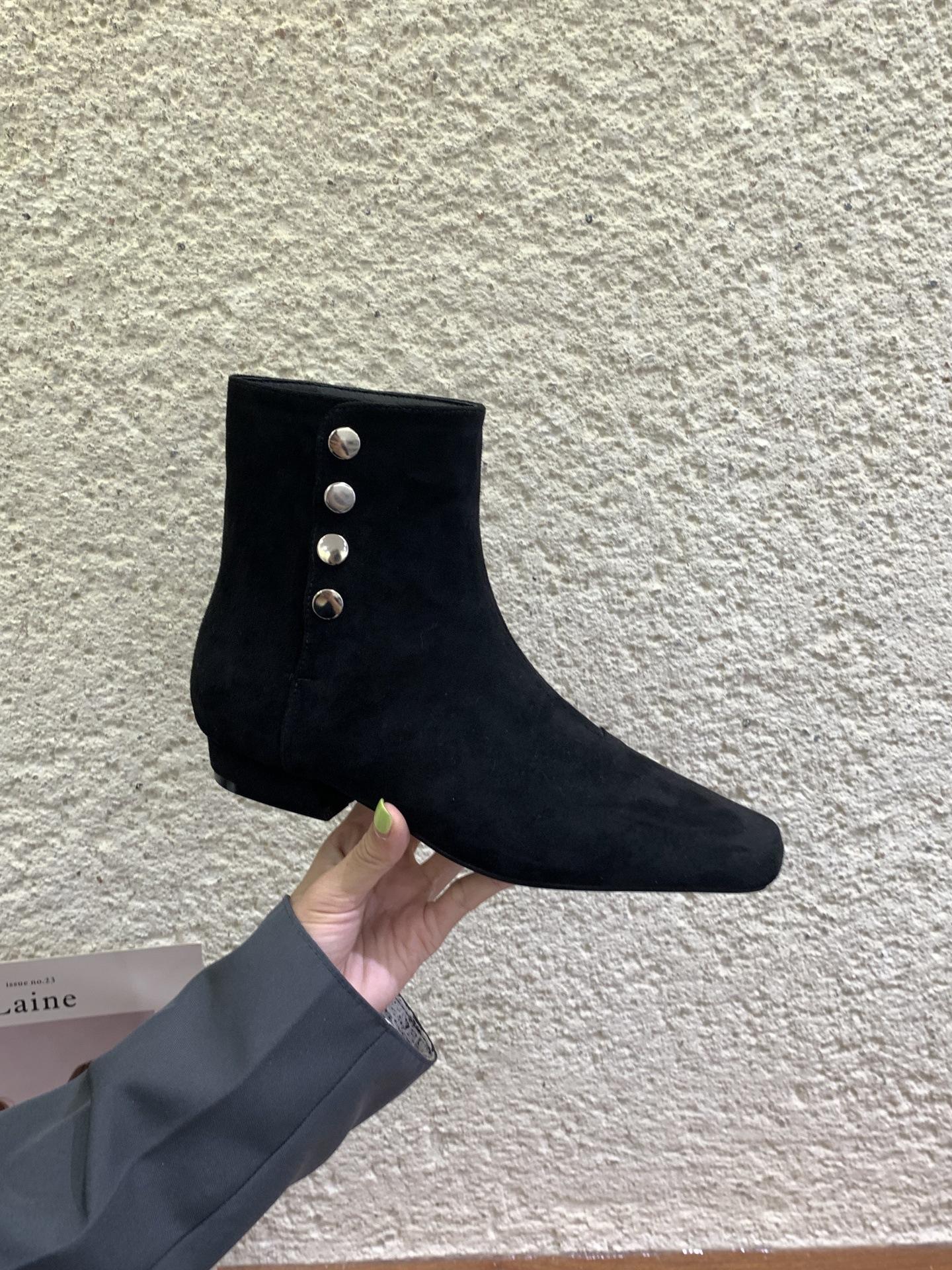 French square head thin boots women s 2025 super fire small short boots Maillard brown low heel knight boots black short boots 39
French square head thin boots women s 2025 super fire small short boots Maillard brown low heel knight boots black short boots 39