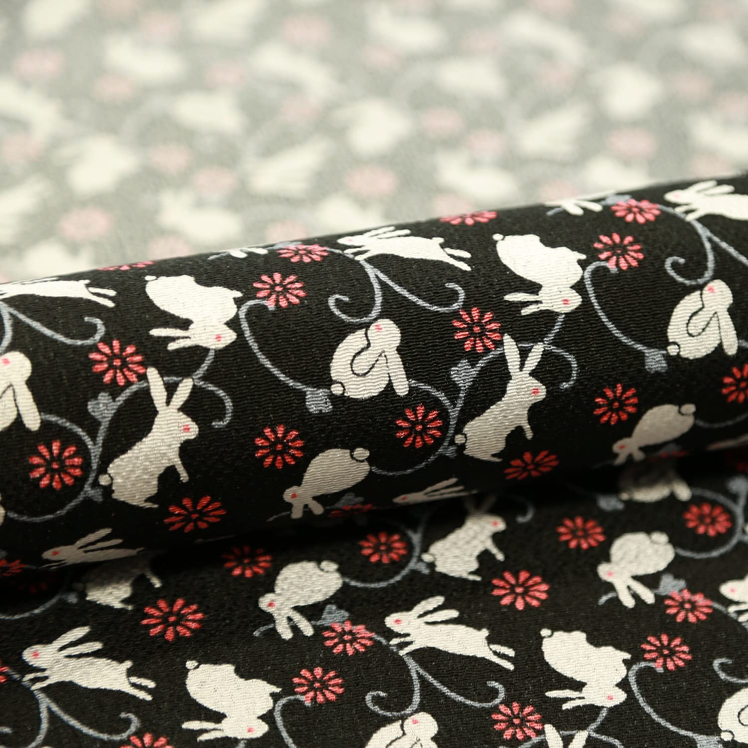 Made in Japan Rayon Chirimen Animal Print Yuzen Japanese for Chirimen 71cm Wide Rabbit Fabric, Pattern, Crafts, Crafts, Approx. (White Black, 1m)
Made in Japan Rayon Chirimen Animal Print Yuzen Japanese for Chirimen 71cm Wide Rabbit Fabric, Pattern, Crafts, Crafts, Approx. (White Black, 1m)