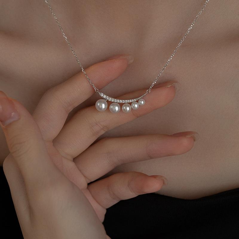 925 Sterling Silver Sparkling Zirconia Simulated Pearl Pendant Luxury Shiny Necklace For Women Fine Choker Jewelry серебряный
925 Sterling Silver Sparkling Zirconia Simulated Pearl Pendant Luxury Shiny Necklace For Women Fine Choker Jewelry серебряный