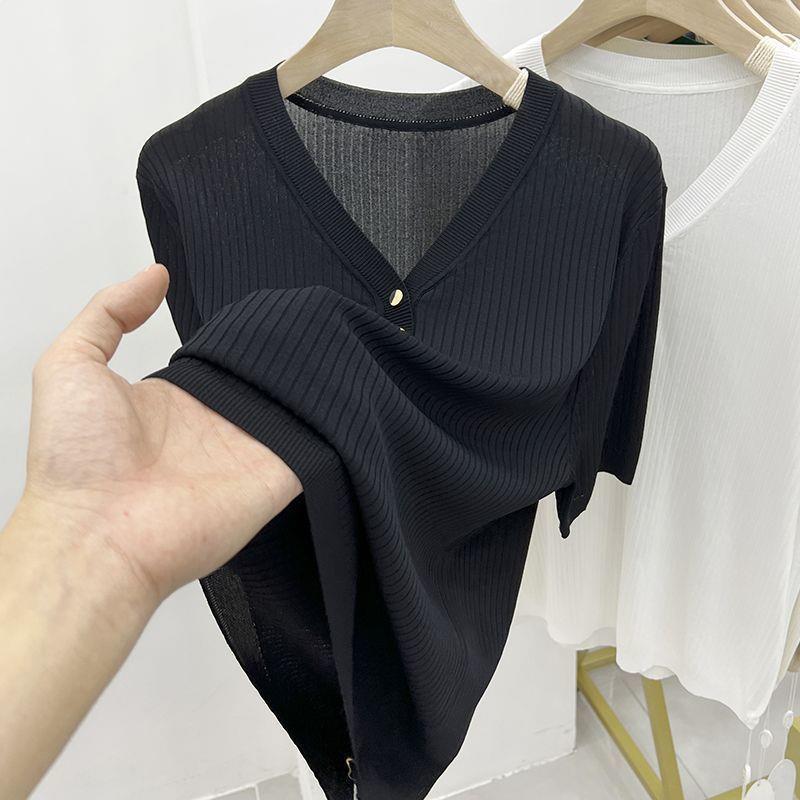 Large Size Women s Stylish V-Neck Solid Color Short Sleeve T-Shirt - 200 Jin S (80-90 Jin) чёрный
Large Size Women s Stylish V-Neck Solid Color Short Sleeve T-Shirt - 200 Jin S (80-90 Jin) чёрный