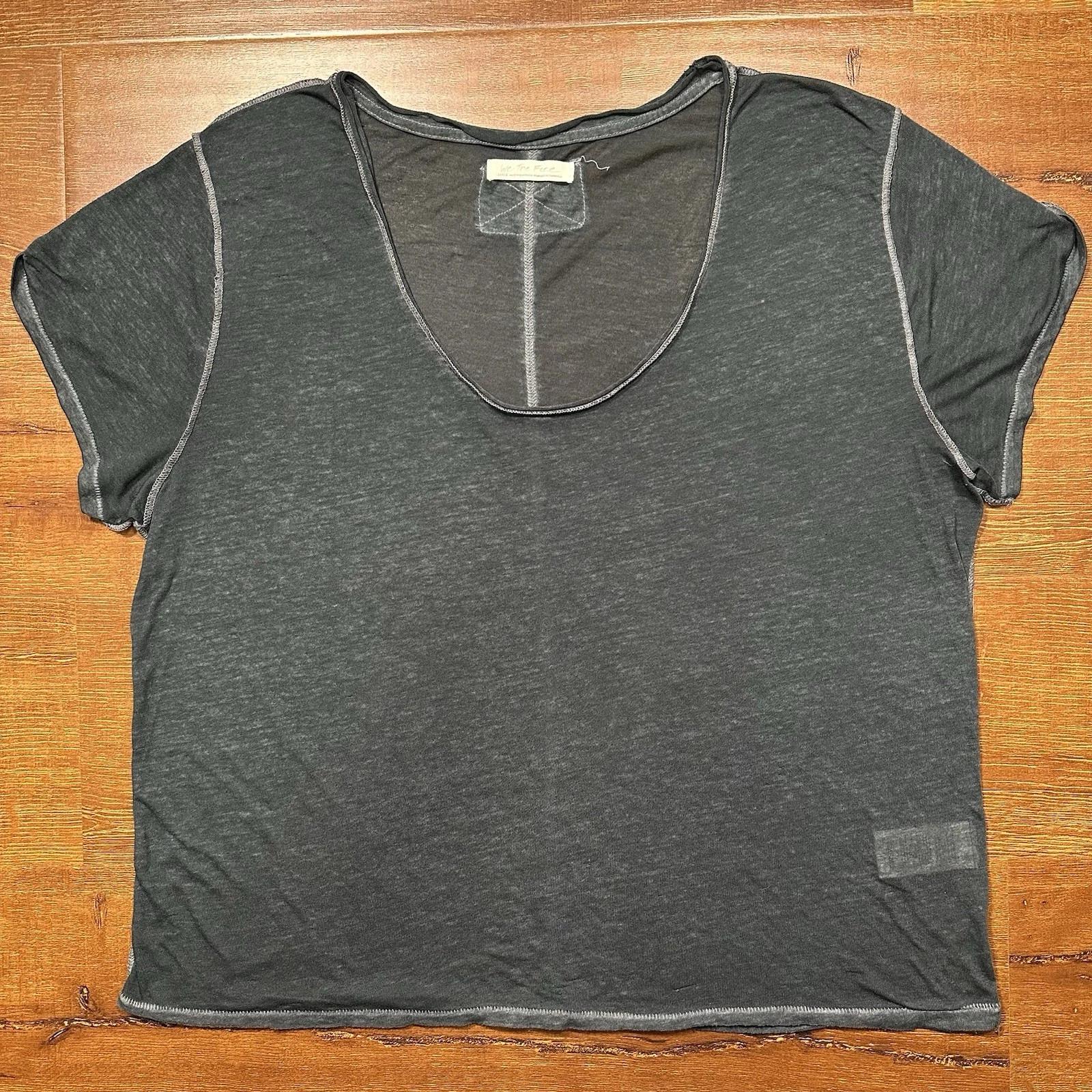 We The Free Top Womens L Gray Oversized Paper Thin T Shirt Retro Classic City XL
We The Free Top Womens L Gray Oversized Paper Thin T Shirt Retro Classic City XL
