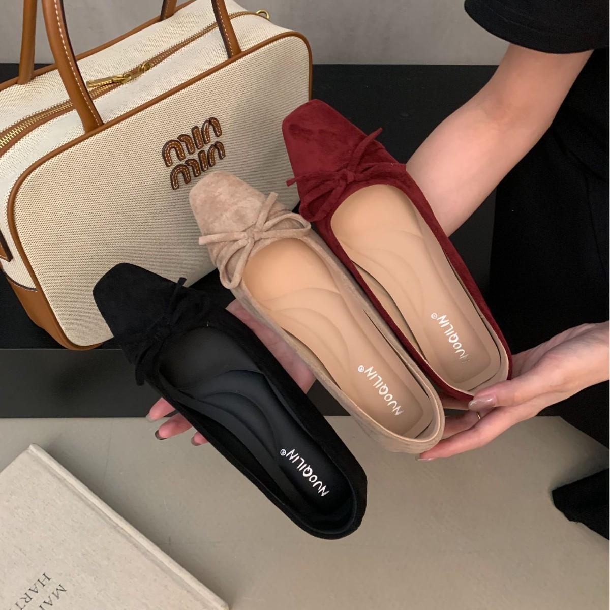 Suede flat sole single shoe inner height increase women s shoes natal year small red shoes wide fat feet large size women s shoes 39 абрикосовый
Suede flat sole single shoe inner height increase women s shoes natal year small red shoes wide fat feet large size women s shoes 39 абрикосовый