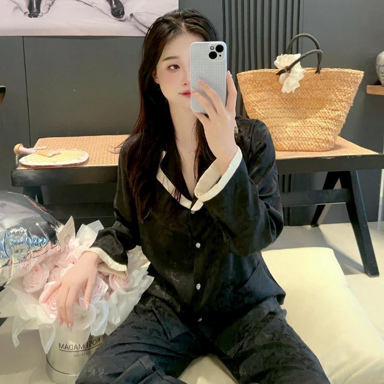 Пижамы для женщин весна и осень брюки с длинными рукавами шелковый кардиган 2 шт кружево новый отворот домашняя одежда XL чёрный
Пижамы для женщин весна и осень брюки с длинными рукавами шелковый кардиган 2 шт кружево новый отворот домашняя одежда XL чёрный