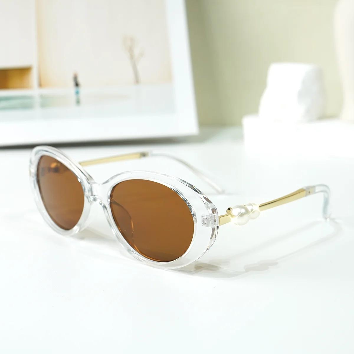Y2K Oval Frame Pearl Fashion Sunglasses , Trendy Eyewear for Men and Women,retro Eyeglasses
Y2K Oval Frame Pearl Fashion Sunglasses , Trendy Eyewear for Men and Women,retro Eyeglasses