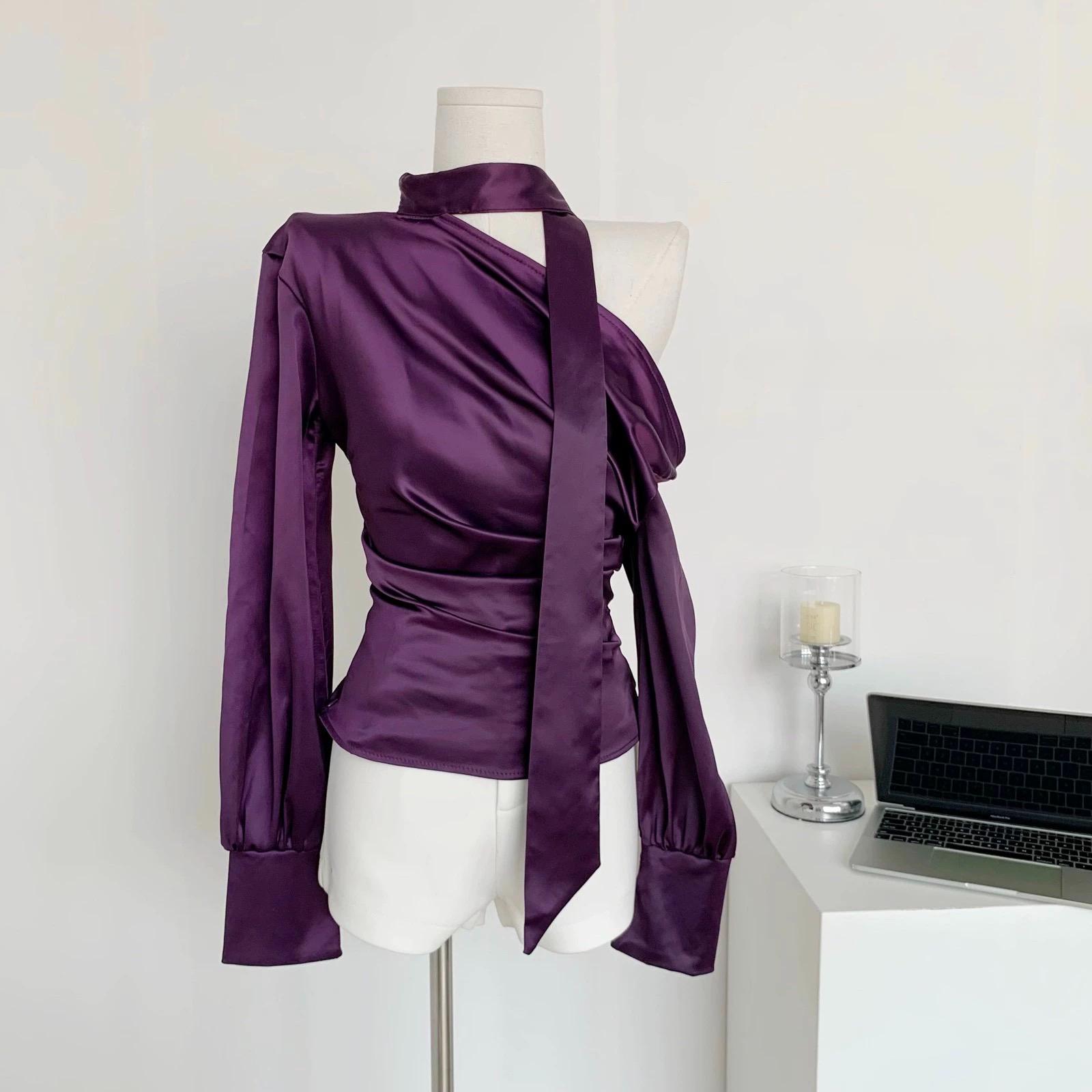 Сексуальні атласні сорочки з відкритими плечима, однотонні жіночі елегантні блузки-туніки з довгим рукавом, французький вінтаж, естетичний весняний одяг S фіолетовий
Сексуальні атласні сорочки з відкритими плечима, однотонні жіночі елегантні блузки-туніки з довгим рукавом, французький вінтаж, естетичний весняний одяг S фіолетовий