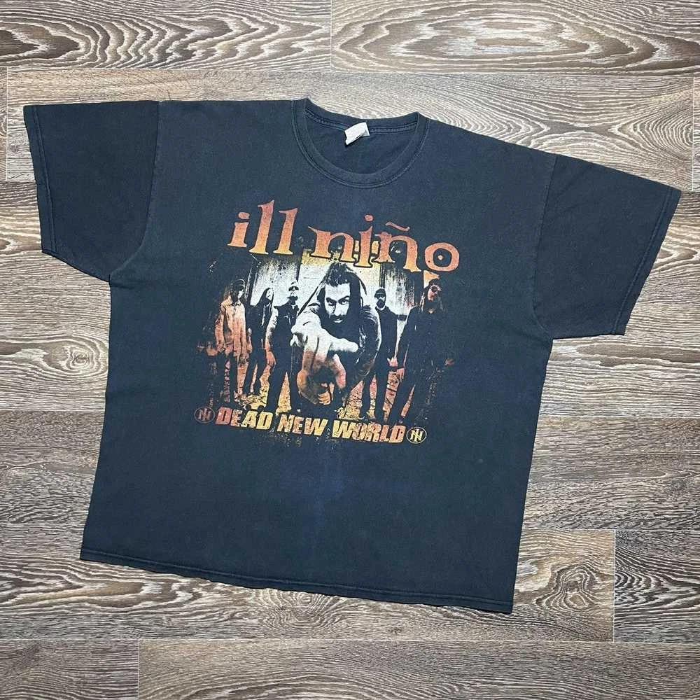 Reprinted ILL NIO Dead New World 2011 T-shirt Unisex Form S-5XL Go236 5XL різнокольоровий
Reprinted ILL NIO Dead New World 2011 T-shirt Unisex Form S-5XL Go236 5XL різнокольоровий