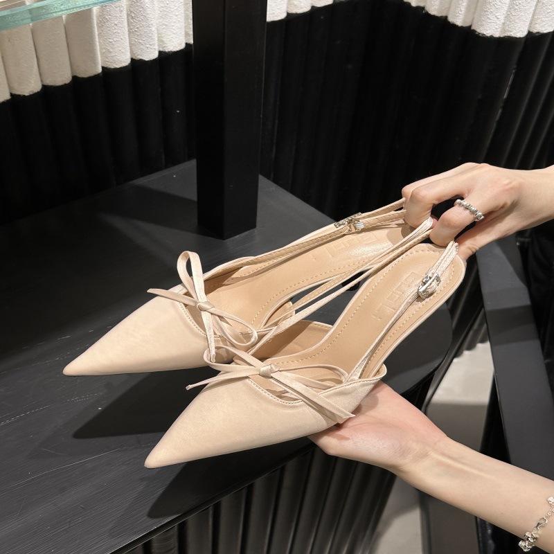 Pointed head, light mouth, thin heel, empty bag head buckle, high heel sandals, French elegance, fairy, gentle naked pink bow. 39 розовый
Pointed head, light mouth, thin heel, empty bag head buckle, high heel sandals, French elegance, fairy, gentle naked pink bow. 39 розовый