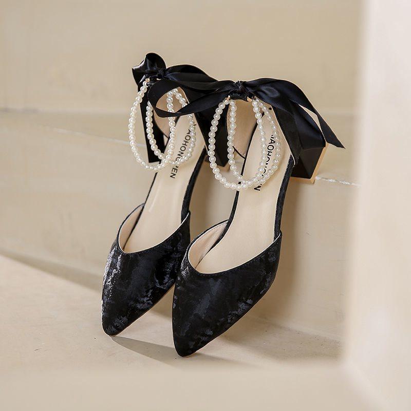 High heels women s thick heel medium heel spring and autumn new versatile fairy with skirt hollow single shoes pointed pearl 34 чёрный
High heels women s thick heel medium heel spring and autumn new versatile fairy with skirt hollow single shoes pointed pearl 34 чёрный