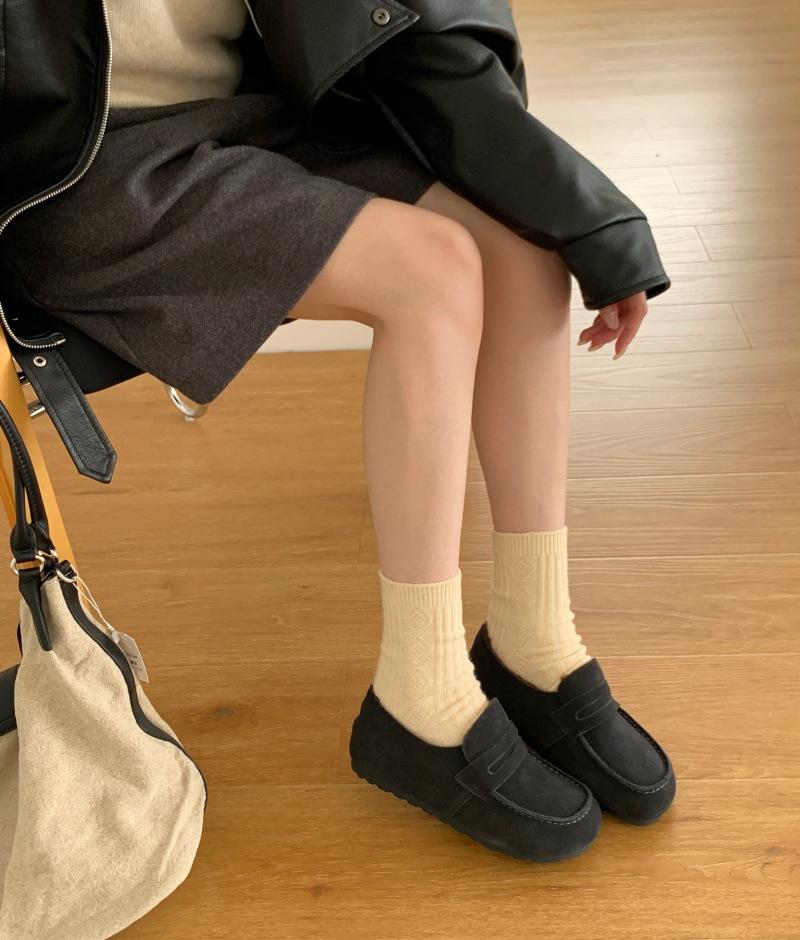 2025 spring and summer new British style lazy flat-bottomed bag head shoes women s lazy shoes versatile velvet Boken shoes women 40 темно-серого
2025 spring and summer new British style lazy flat-bottomed bag head shoes women s lazy shoes versatile velvet Boken shoes women 40 темно-серого