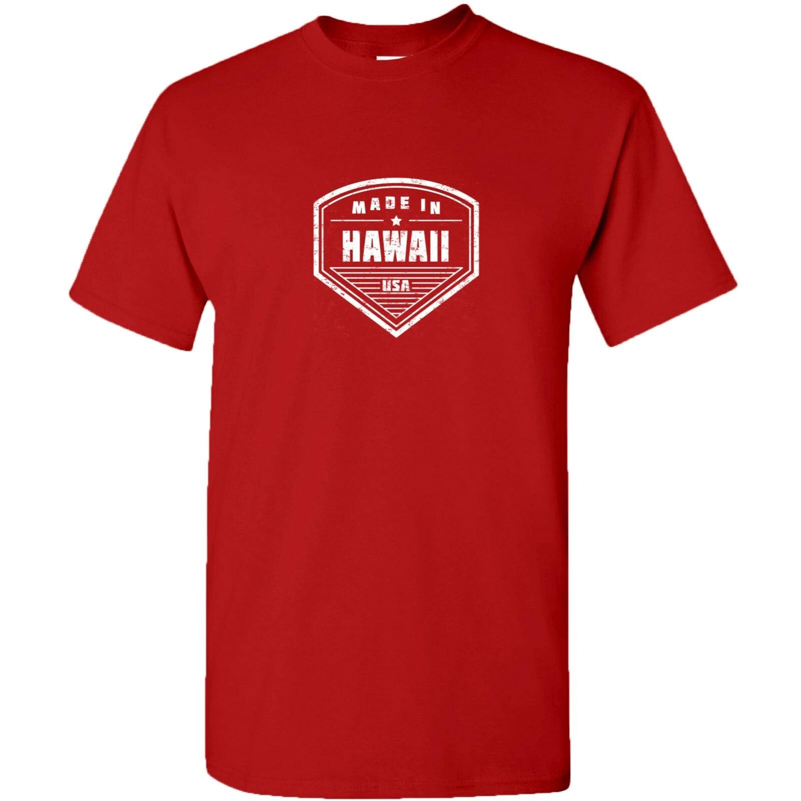 Made in Hawaii Badge- Classic City Sports Team T-Shirt - Red S
Made in Hawaii Badge- Classic City Sports Team T-Shirt - Red S