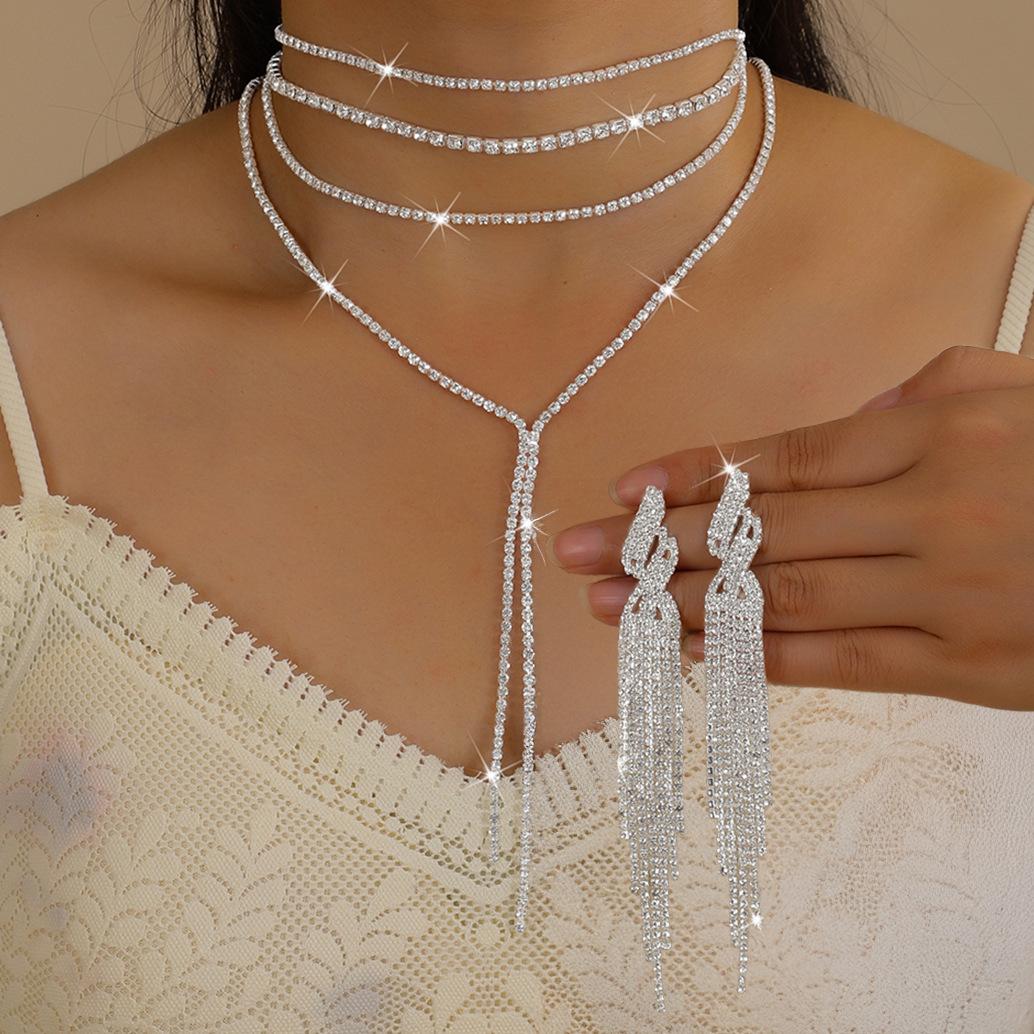 2026 New Full Diamond Multi-layer Neck Chain Fashionable and Simple Long Fringed Necklace Collarbone Chain Women s Jewelry 45CM
2026 New Full Diamond Multi-layer Neck Chain Fashionable and Simple Long Fringed Necklace Collarbone Chain Women s Jewelry 45CM