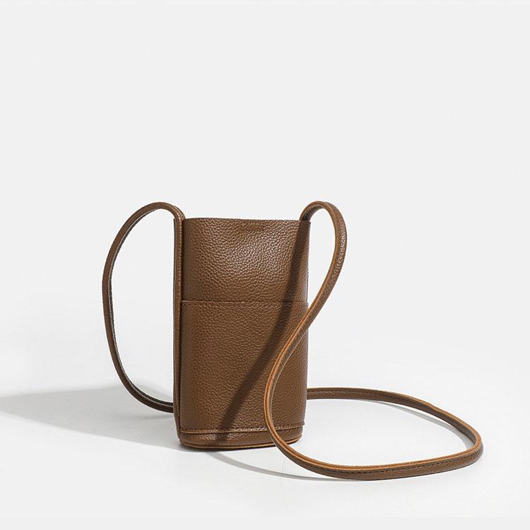 Сумка для мобильного телефона, маленькая сумка через плечо, модная универсальная сумка для телефона, женская сумка через плечо, мягкая сумка для покупок из искусственной кожи коричневый
Сумка для мобильного телефона, маленькая сумка через плечо, модная универсальная сумка для телефона, женская сумка через плечо, мягкая сумка для покупок из искусственной кожи коричневый