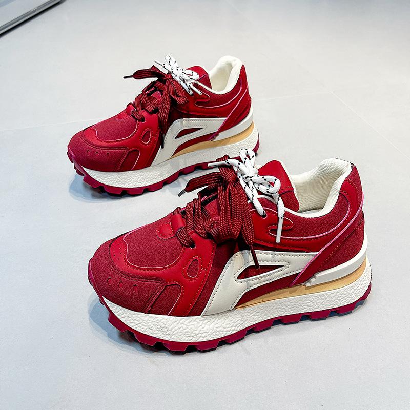 Inner height-increasing women s shoes 2025 new autumn thick-soled super-fire sports shoes running shows small and light Forrest Gump dad shoes 40
Inner height-increasing women s shoes 2025 new autumn thick-soled super-fire sports shoes running shows small and light Forrest Gump dad shoes 40