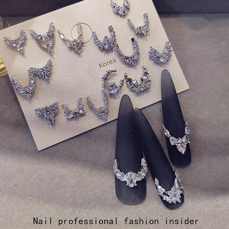 10 PCS French style pile drill texture nail decoration zirconia rhinestone accessories dazzling gemstone floral style crystal
10 PCS French style pile drill texture nail decoration zirconia rhinestone accessories dazzling gemstone floral style crystal