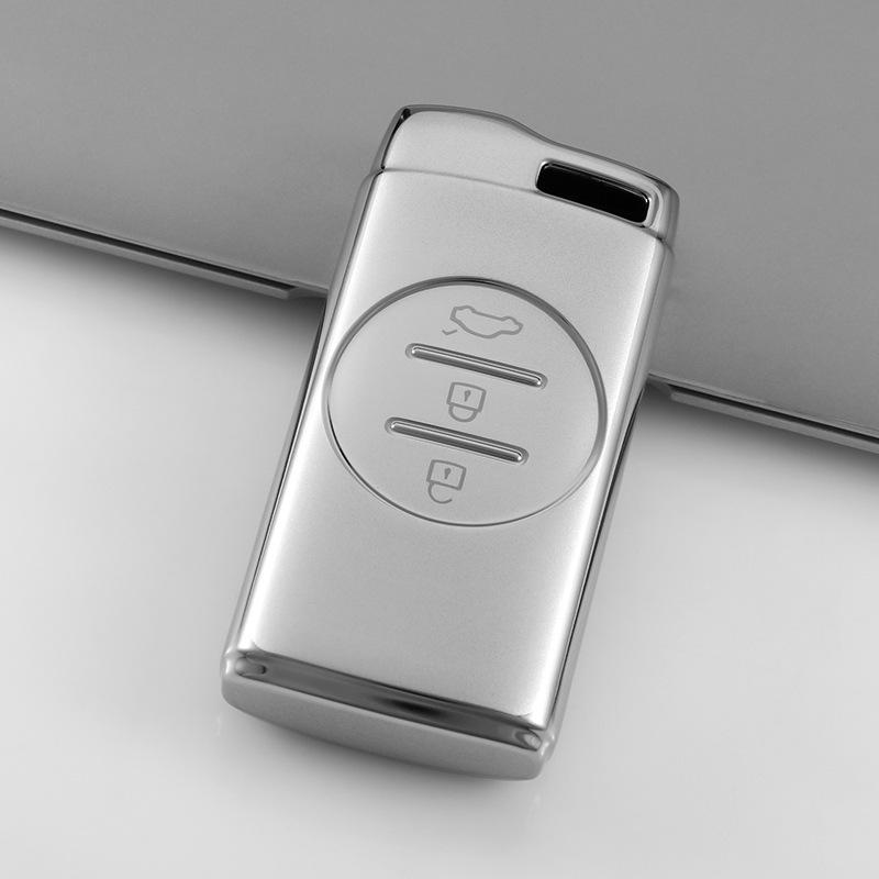 Silver Edge Key Case for Chery Jetour Models: X70, X70 Plus, X70 Coupe, X90
Silver Edge Key Case for Chery Jetour Models: X70, X70 Plus, X70 Coupe, X90
