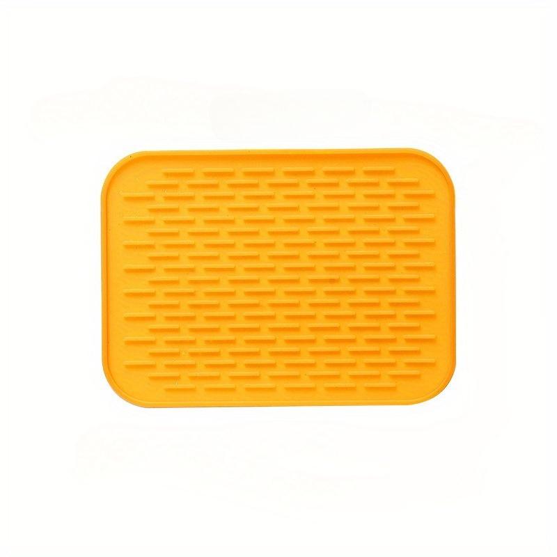 2Pcs silicone heat-resistant mat, pot mat, non-slip rectangular tripod set, for hot pot, plate, coaster and table mat.
2Pcs silicone heat-resistant mat, pot mat, non-slip rectangular tripod set, for hot pot, plate, coaster and table mat.