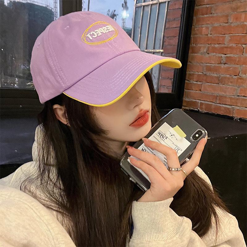 Casual Letter Baseball Hat For Women Men Korean Soft Cotton Snapback Ponytail Cap Outdoor Embroidery Adjustable Sun Visors Hat Adjustable фіолетовий
Casual Letter Baseball Hat For Women Men Korean Soft Cotton Snapback Ponytail Cap Outdoor Embroidery Adjustable Sun Visors Hat Adjustable фіолетовий