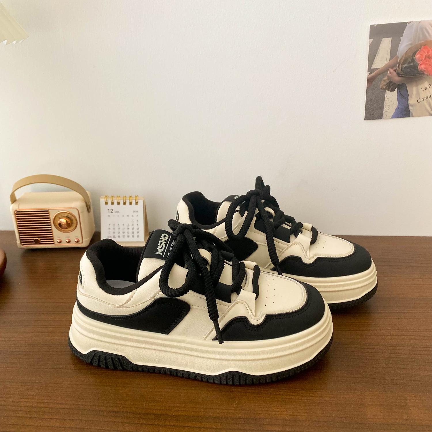 Кеды на кремовой платформе женские универсальные с круглым носком 2025 новые популярные маленькие белые туфли студенческие туфли 35 чёрный
Кеды на кремовой платформе женские универсальные с круглым носком 2025 новые популярные маленькие белые туфли студенческие туфли 35 чёрный