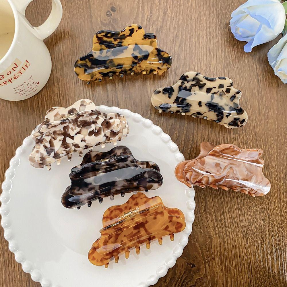 Leopard Printing Cloud Shape Shark Clip Solid Color Tortoiseshell Hair Claw Travel Style H
Leopard Printing Cloud Shape Shark Clip Solid Color Tortoiseshell Hair Claw Travel Style H