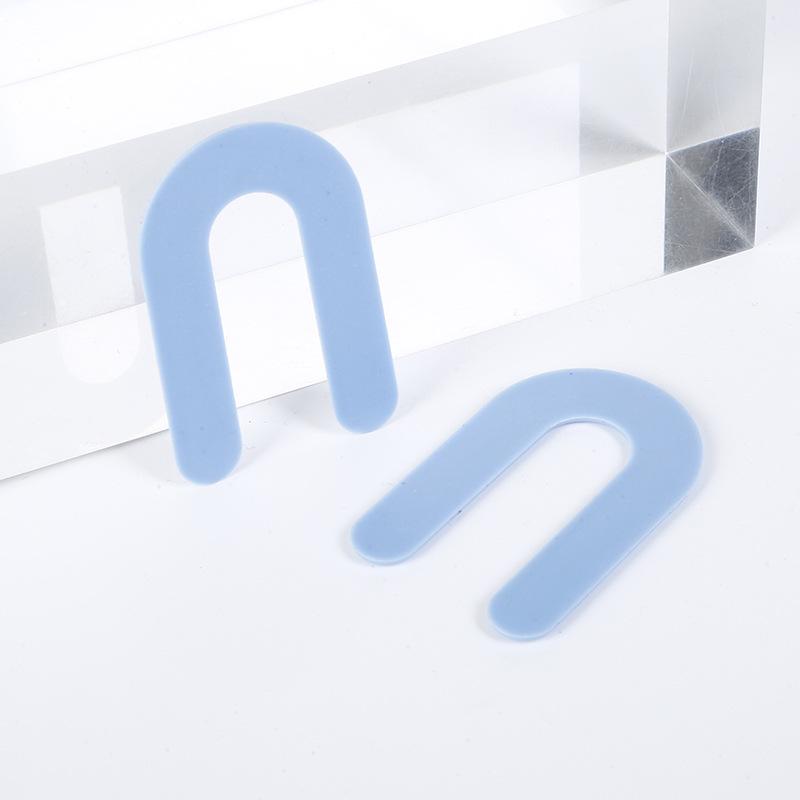 Colorful U-Shaped Horseshoe Shims: Plastic Tile Spacers for Floor Laying
Colorful U-Shaped Horseshoe Shims: Plastic Tile Spacers for Floor Laying