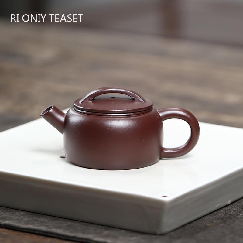 80ml Yixing Purple Clay Teapot Small Capacity Handmade Tea Pot Raw Ore Purple Zhu Mud Kettle Tea Infuser Chinese Zisha Tea Set
80ml Yixing Purple Clay Teapot Small Capacity Handmade Tea Pot Raw Ore Purple Zhu Mud Kettle Tea Infuser Chinese Zisha Tea Set