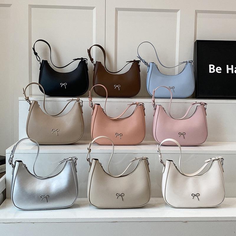 Summer new simple shoulder bag niche design fashion casual shoulder crescent bag tide античный белый
Summer new simple shoulder bag niche design fashion casual shoulder crescent bag tide античный белый
