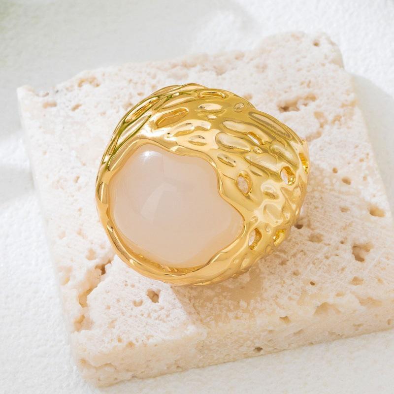 Elegant Honeycomb Lava Gem Ring for Women білий
Elegant Honeycomb Lava Gem Ring for Women білий