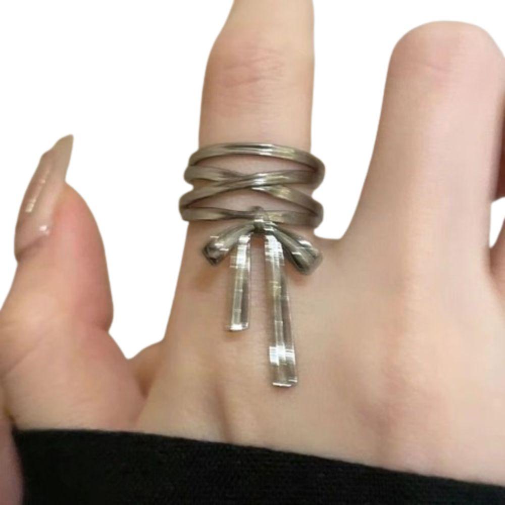 Sweet Ribbon Ballet Ring Exquisite Bow-tie Opening Ring Beauty Bowknot Finger Ring Gift серебряный
Sweet Ribbon Ballet Ring Exquisite Bow-tie Opening Ring Beauty Bowknot Finger Ring Gift серебряный