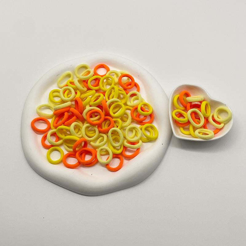 Vibrant Candy Color Hair Ties for Girls - Seamless Rubber Bands for Children
Vibrant Candy Color Hair Ties for Girls - Seamless Rubber Bands for Children