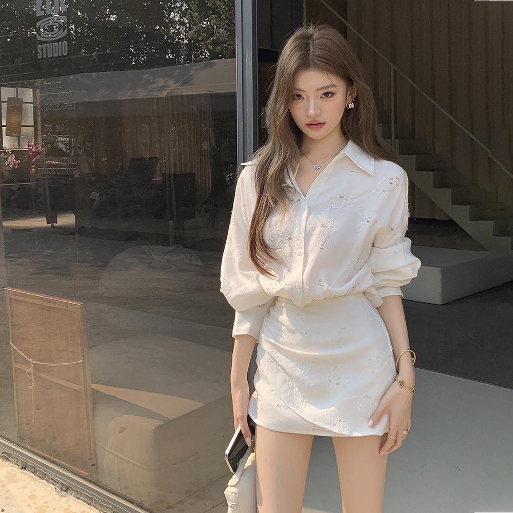 Korean Spring/Summer White Rose Lace Shirt Dress with Waist-Cinching Short Skirt Small белый
Korean Spring/Summer White Rose Lace Shirt Dress with Waist-Cinching Short Skirt Small белый
