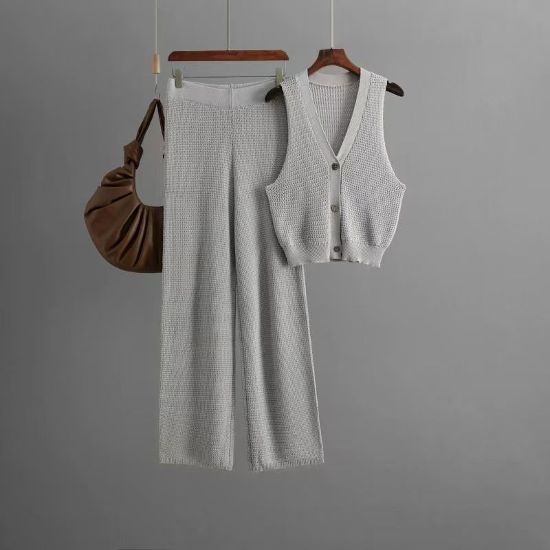 Fashion Wind New Arrival Fashionable Knitted Vest Straight-Leg Pants Two-Piece Suit Knitted Vest and Pants Set Grey All yards
Fashion Wind New Arrival Fashionable Knitted Vest Straight-Leg Pants Two-Piece Suit Knitted Vest and Pants Set Grey All yards