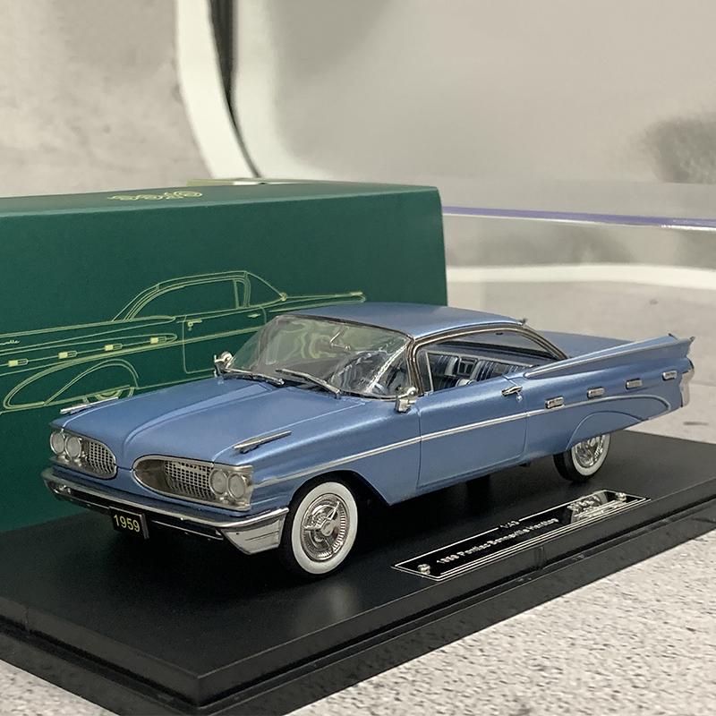 1:43 Bonneville Hardtop 1959 Alloy Car Diecasts & Toy Vehicles Car Model Miniature Scale Model Car Toys For Children
1:43 Bonneville Hardtop 1959 Alloy Car Diecasts & Toy Vehicles Car Model Miniature Scale Model Car Toys For Children