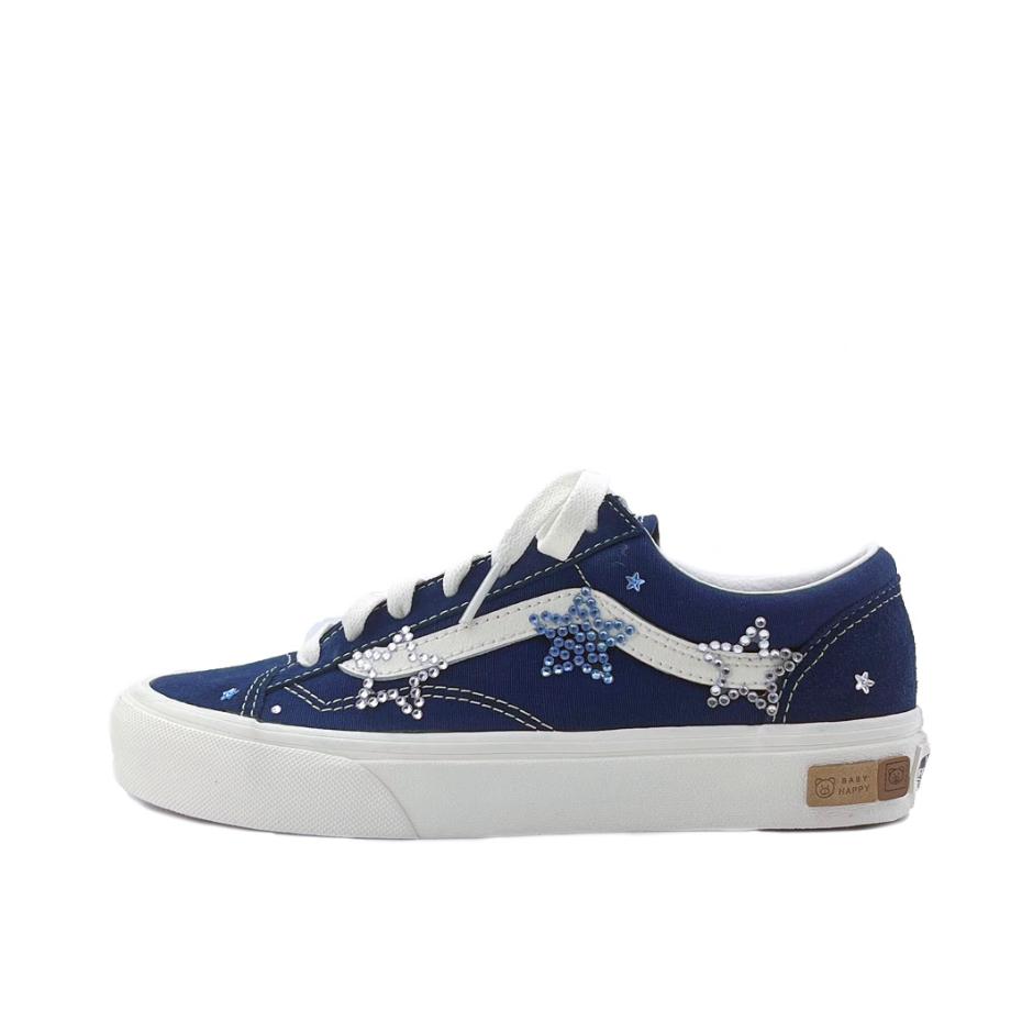 Vans Style 36 Скейтбордические кроссовки Унисекс Низкие Синие VN0A3DZ3RFL(Чай641-) 35
Vans Style 36 Скейтбордические кроссовки Унисекс Низкие Синие VN0A3DZ3RFL(Чай641-) 35